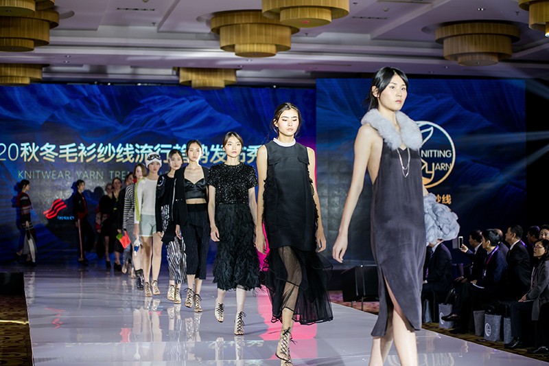“創(chuàng)意 · 跨越 國家毛衫紗線資源共享平臺啟動儀式”在威海聯(lián)橋集團(tuán)盛裝啟幕(圖68)