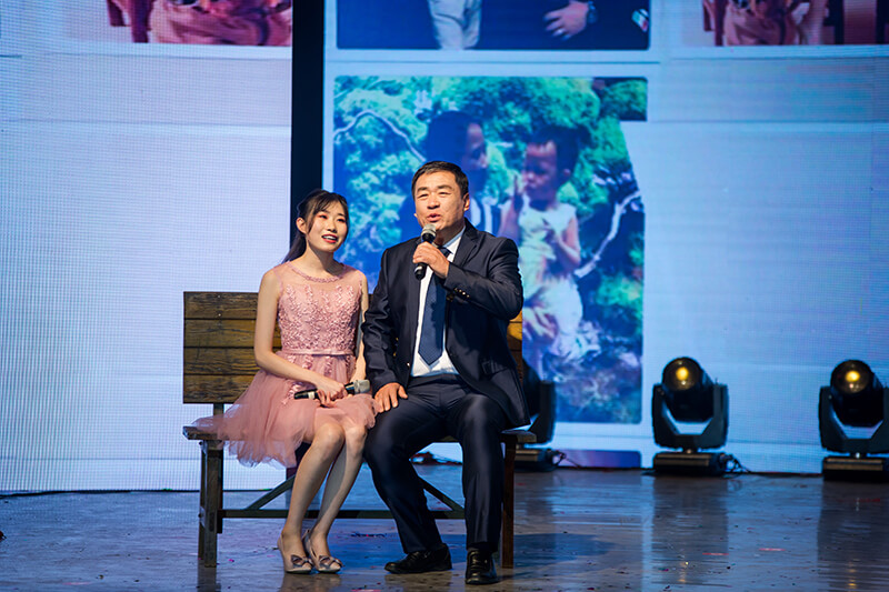 歡欣鼓舞迎新春，滿懷豪情攀高峰 | 聯(lián)橋集團2020迎新春聯(lián)歡晚會激情開演(圖27)